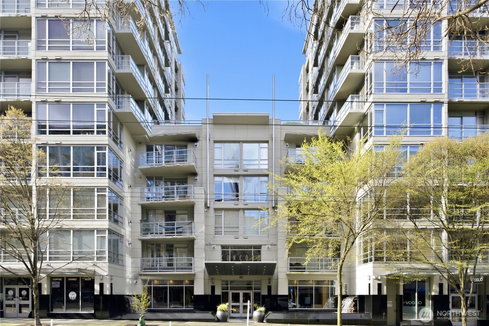 2929 1st Ave #808, Seattle, WA 98121