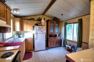 9444 Lundeen Road SW, Rochester, WA 98579 - Photo 28