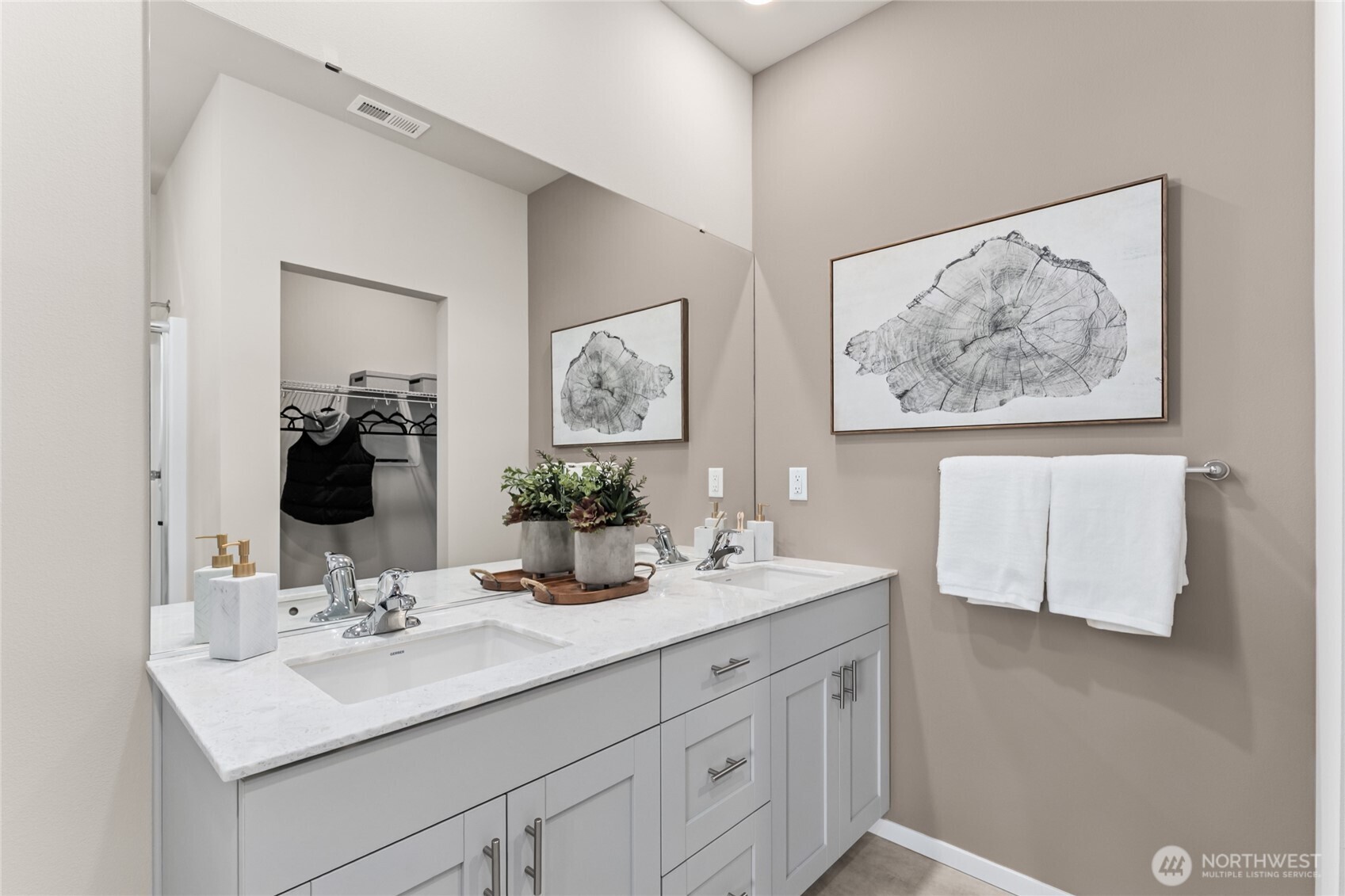 560 Hann Street #66, Buckley, WA 98321