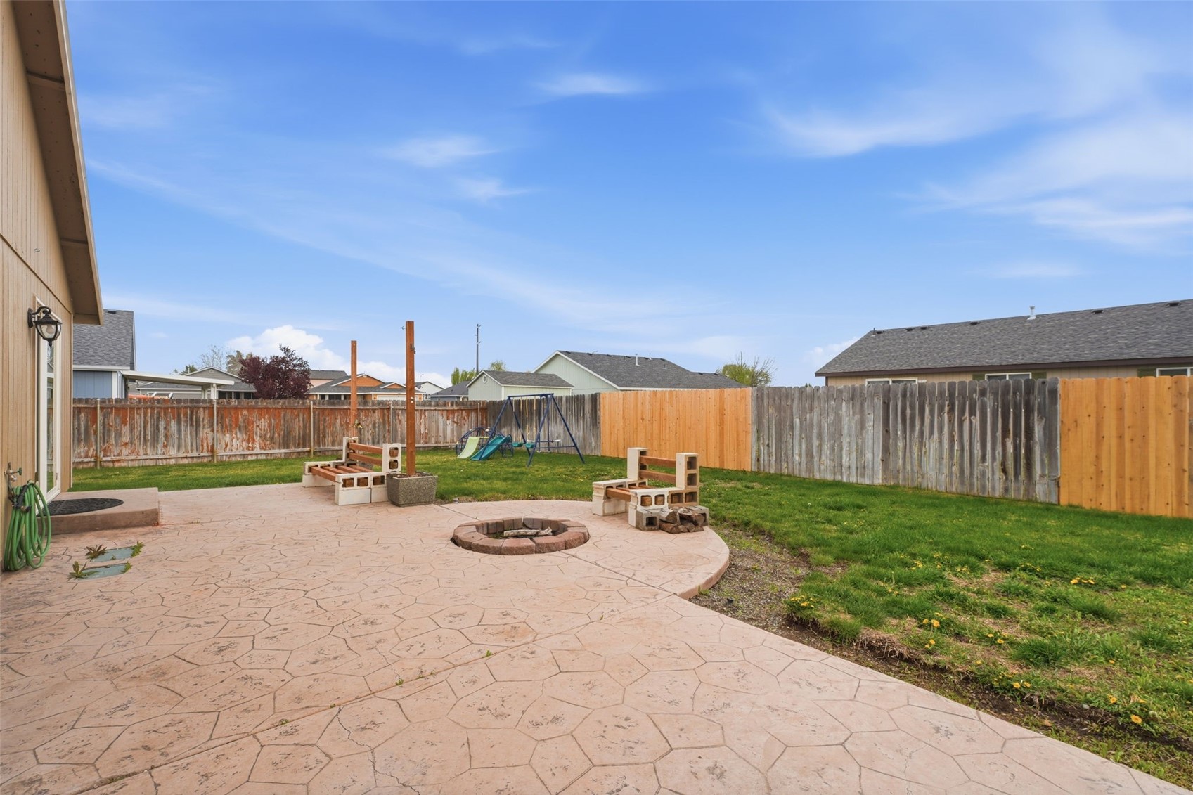 9316 Mustang Drive , Pasco, WA 99301