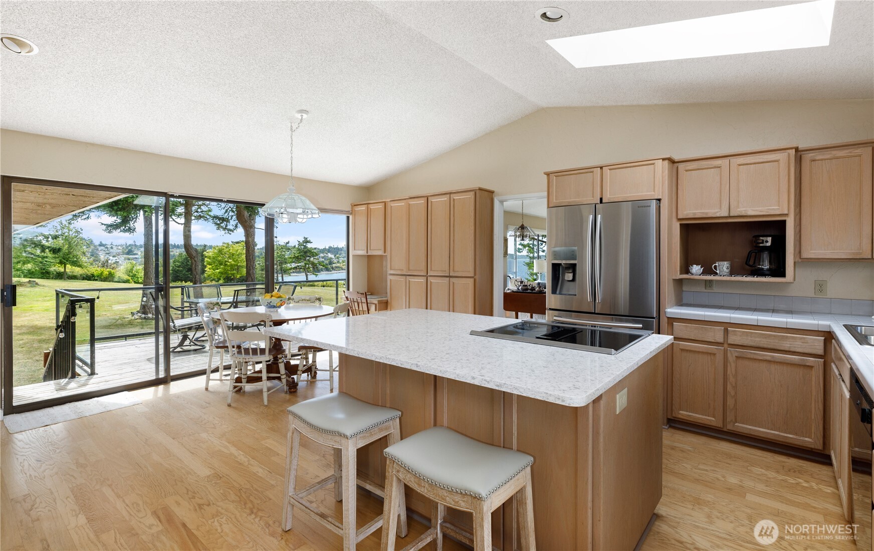 1204 Leisure Street , Coupeville, WA 98239