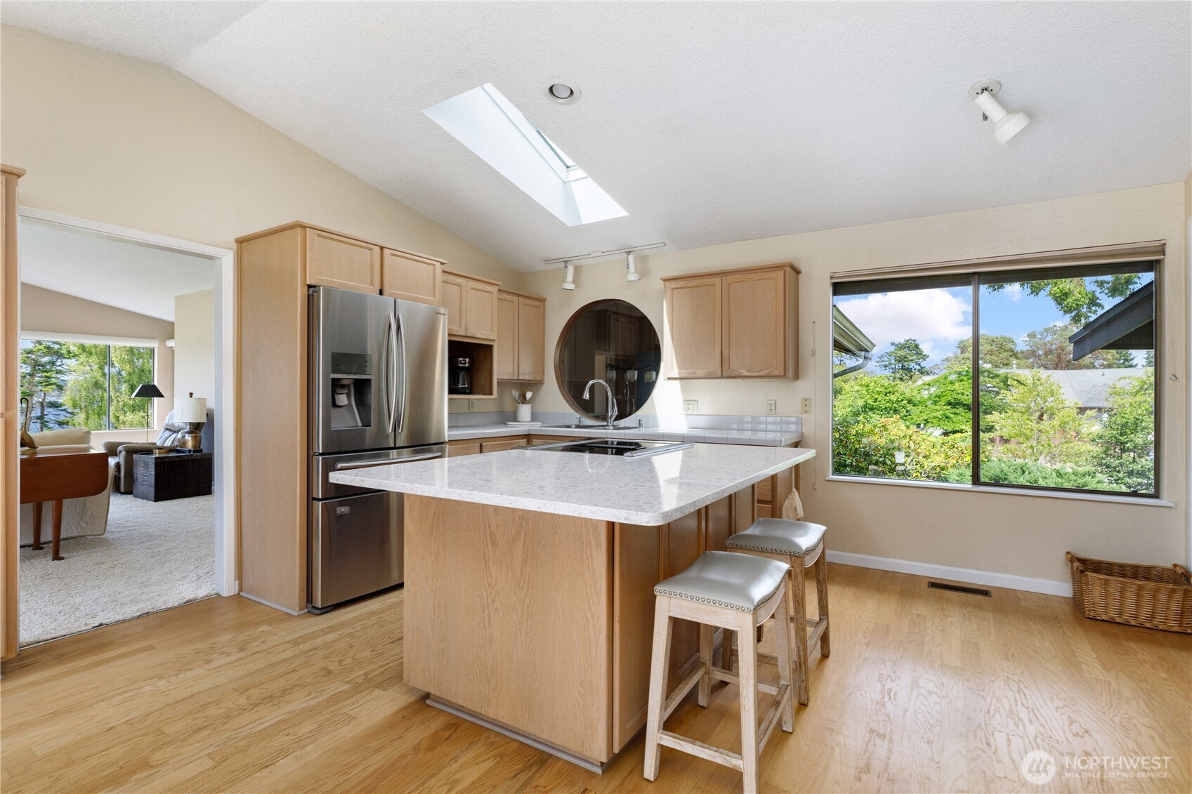 1204 Leisure Street , Coupeville, WA 98239