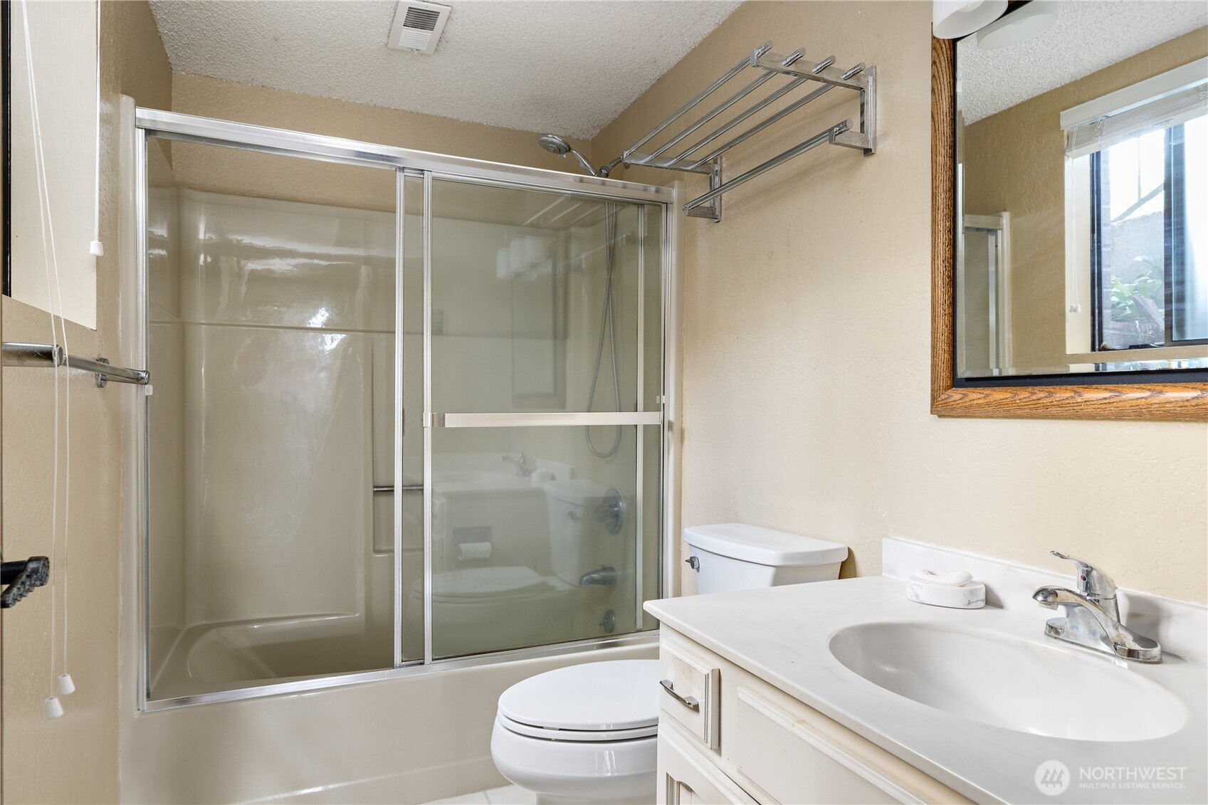1204 Leisure Street , Coupeville, WA 98239