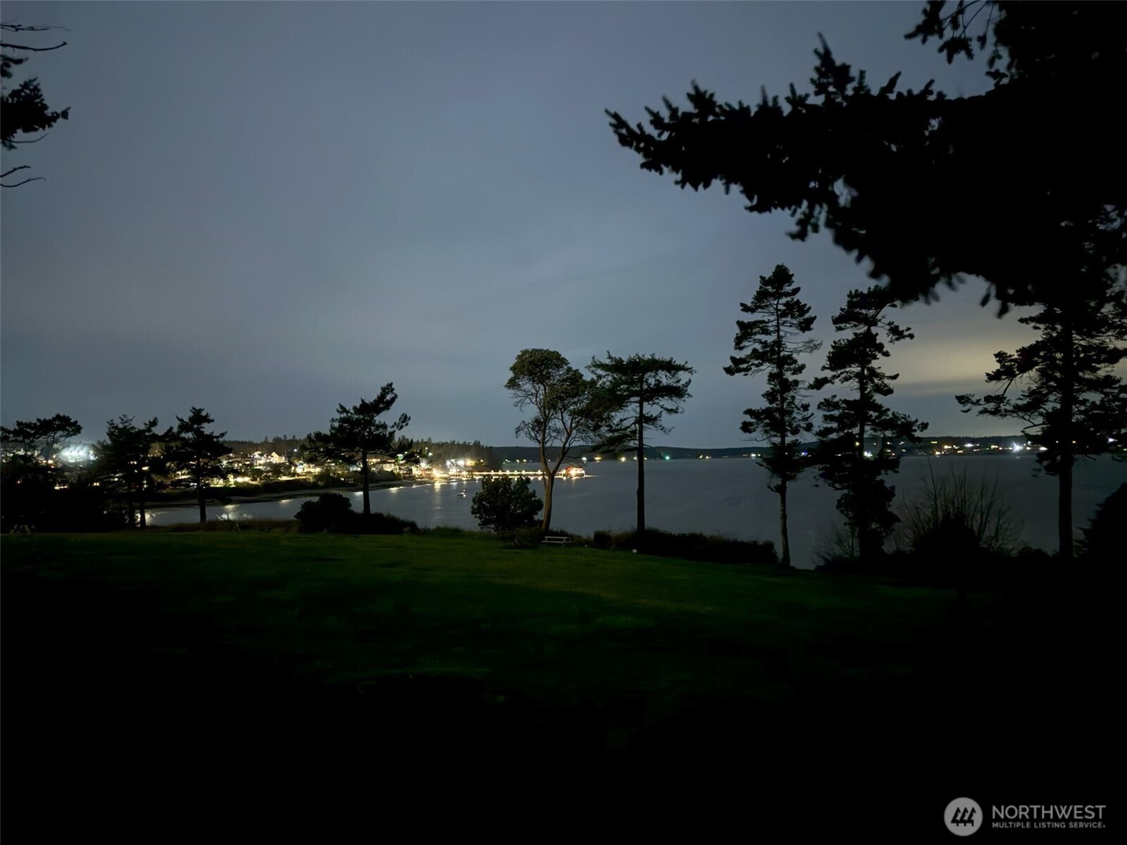 1204 Leisure Street , Coupeville, WA 98239