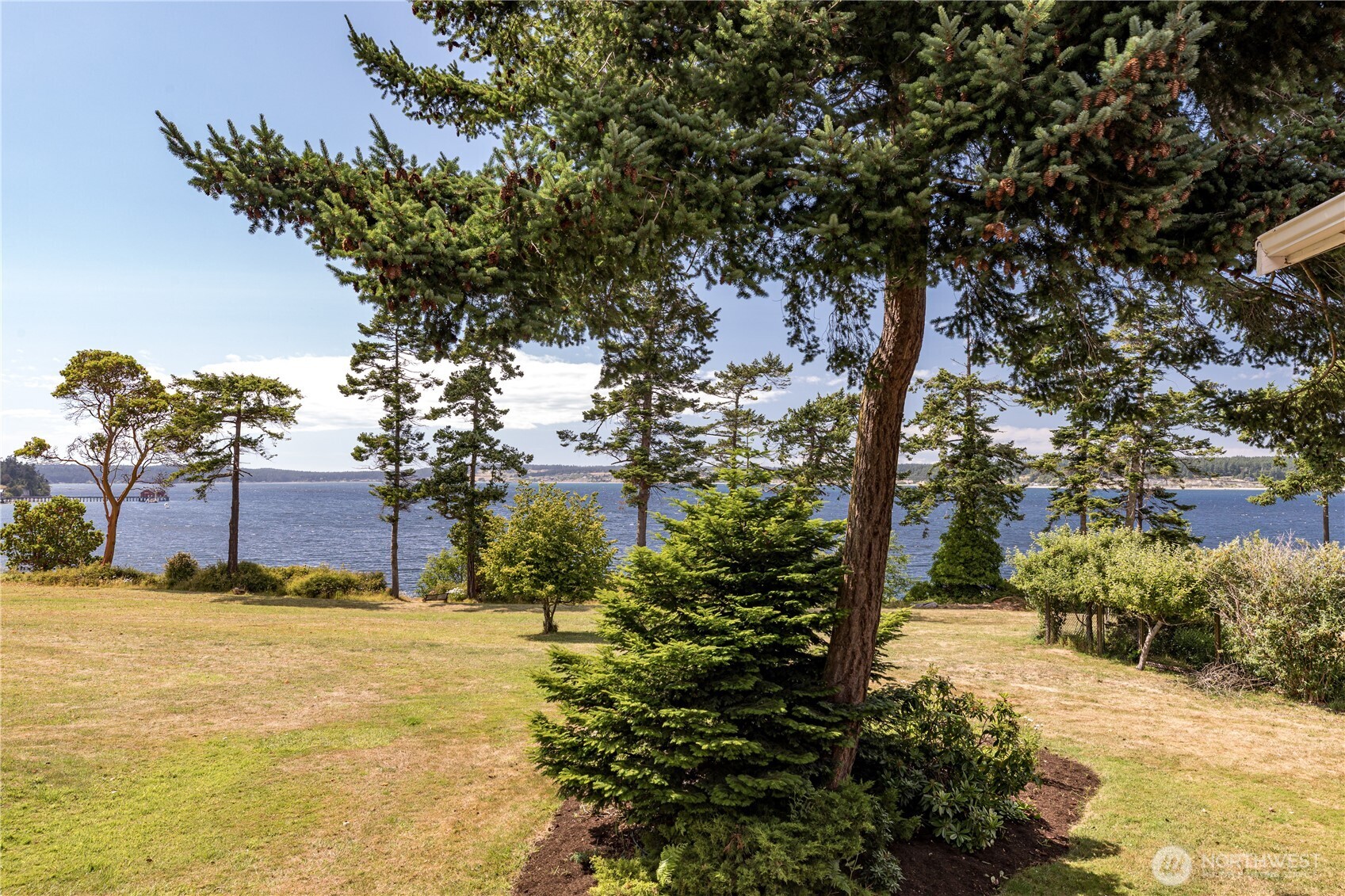 1204 Leisure Street , Coupeville, WA 98239