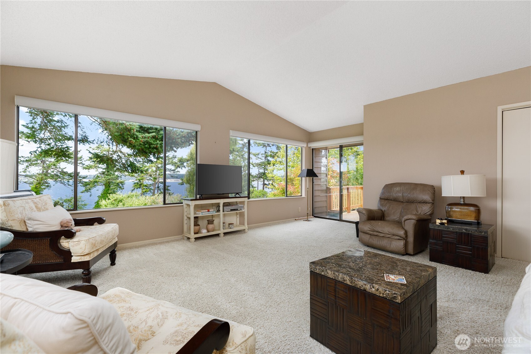 1204 Leisure Street , Coupeville, WA 98239