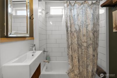 300 S 1st Street , Roslyn, WA 98941 - Photo 18