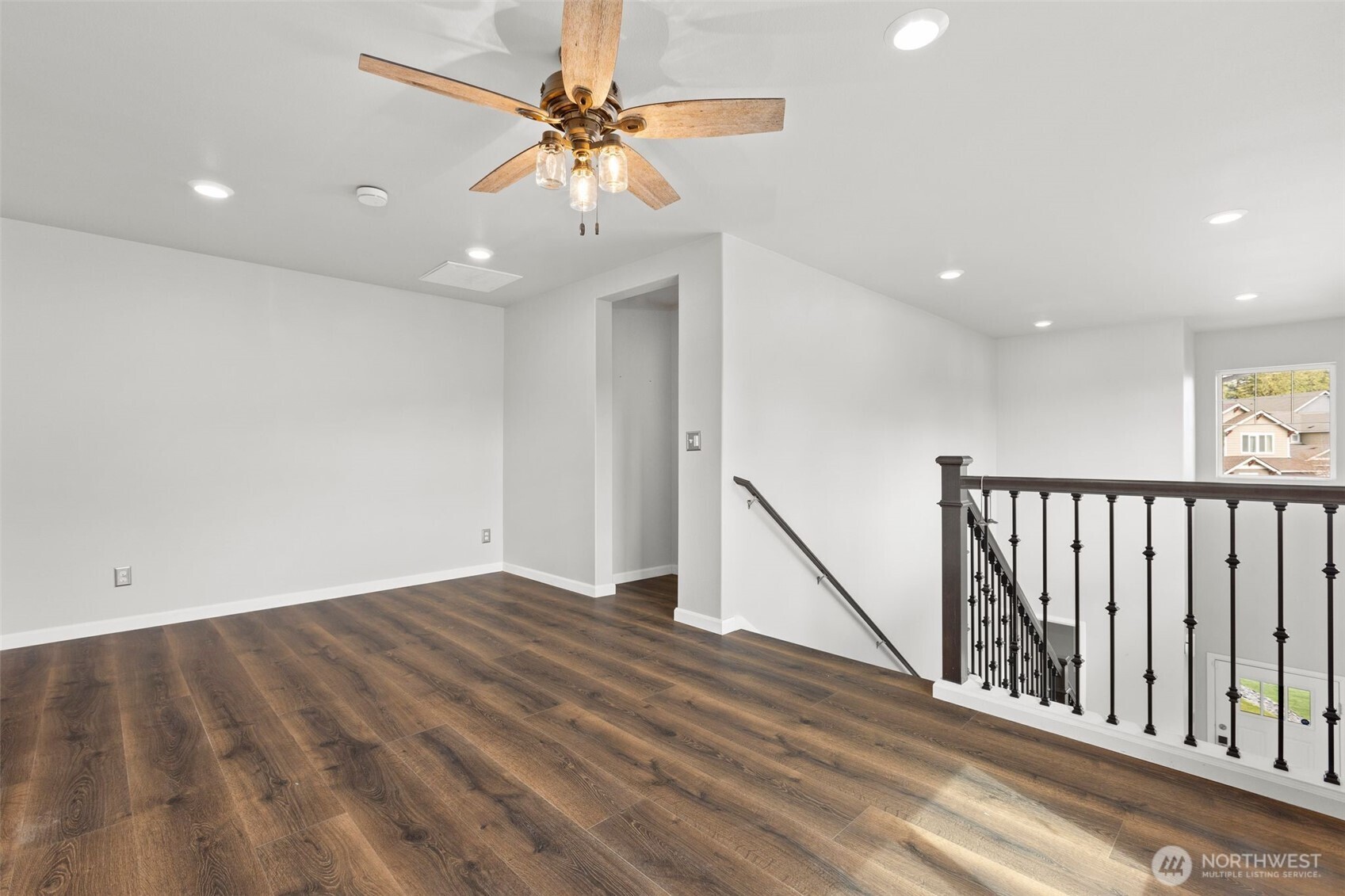 5046 Mariner Street , Gig Harbor, WA 98332-5503