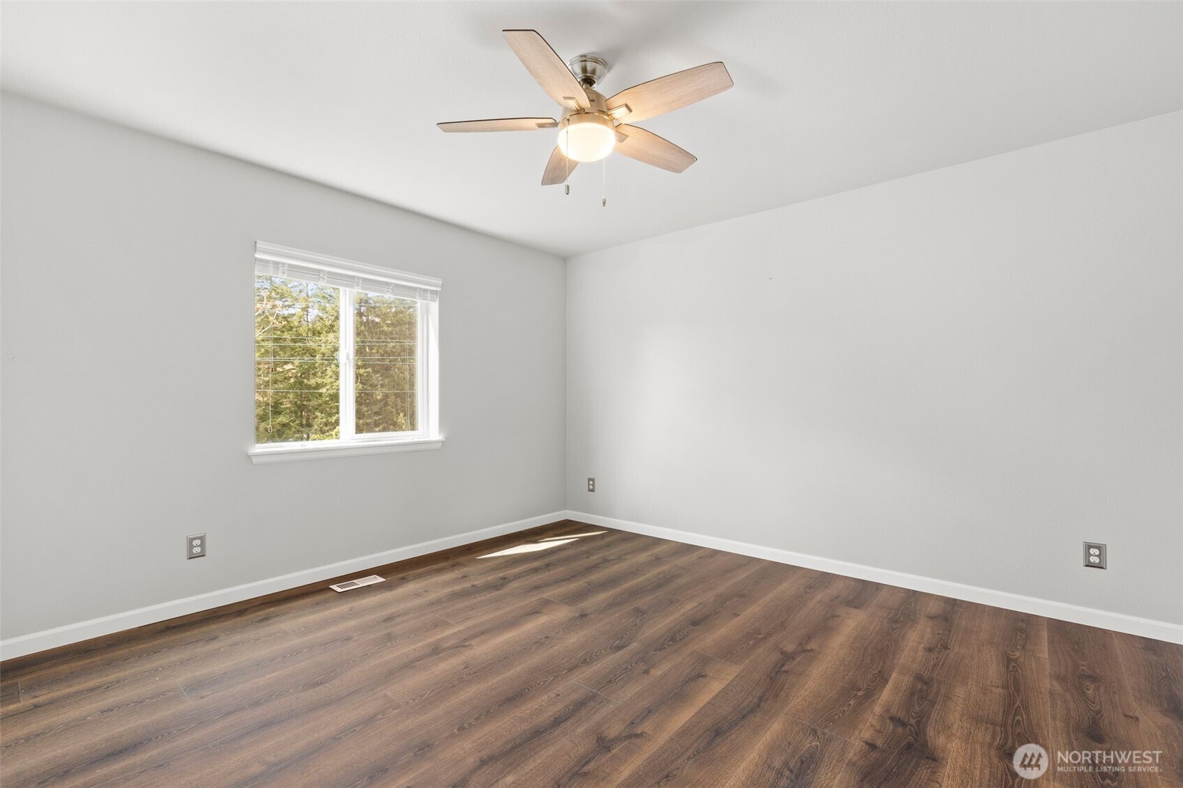 5046 Mariner Street , Gig Harbor, WA 98332-5503