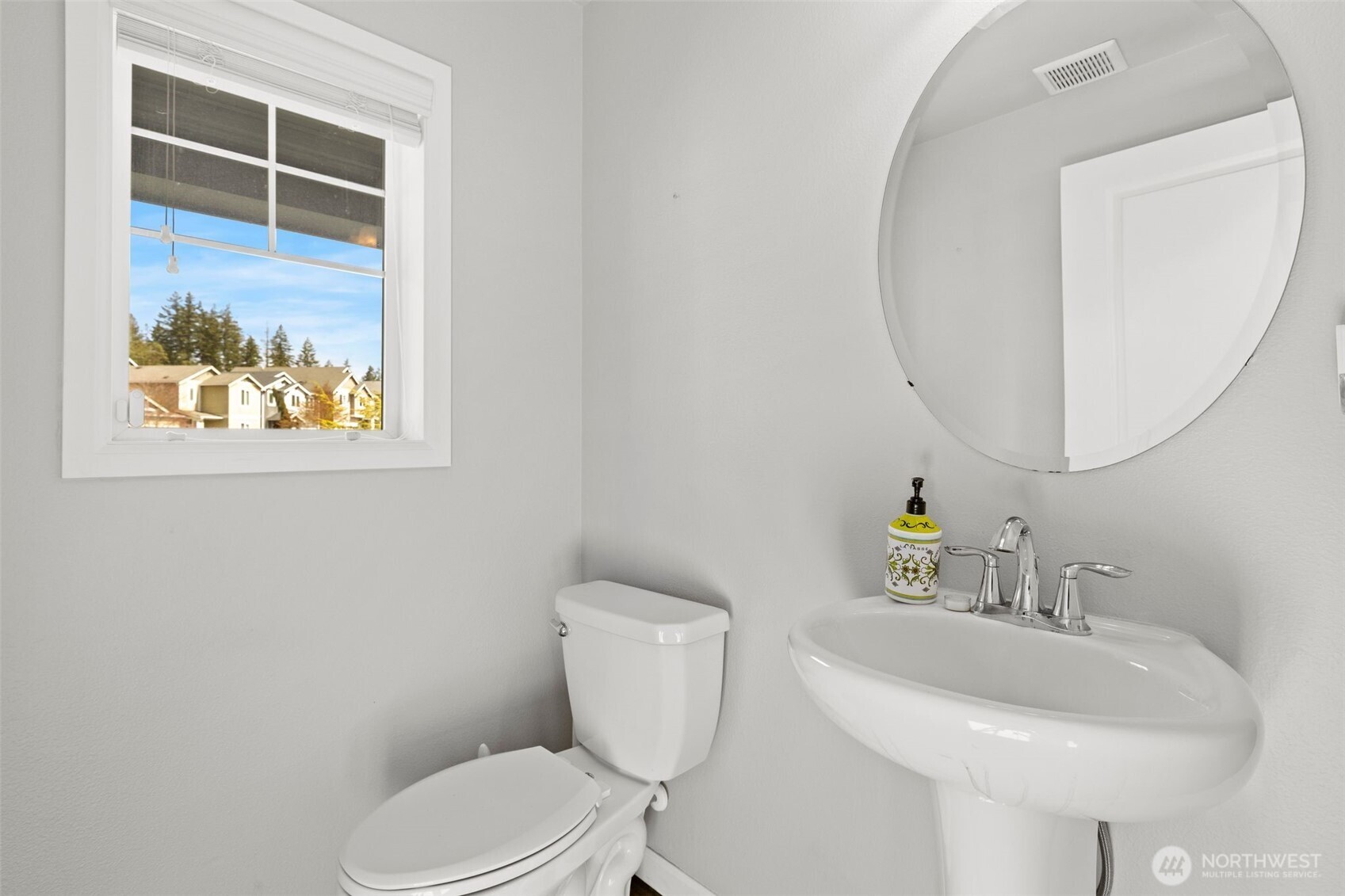 5046 Mariner Street , Gig Harbor, WA 98332-5503