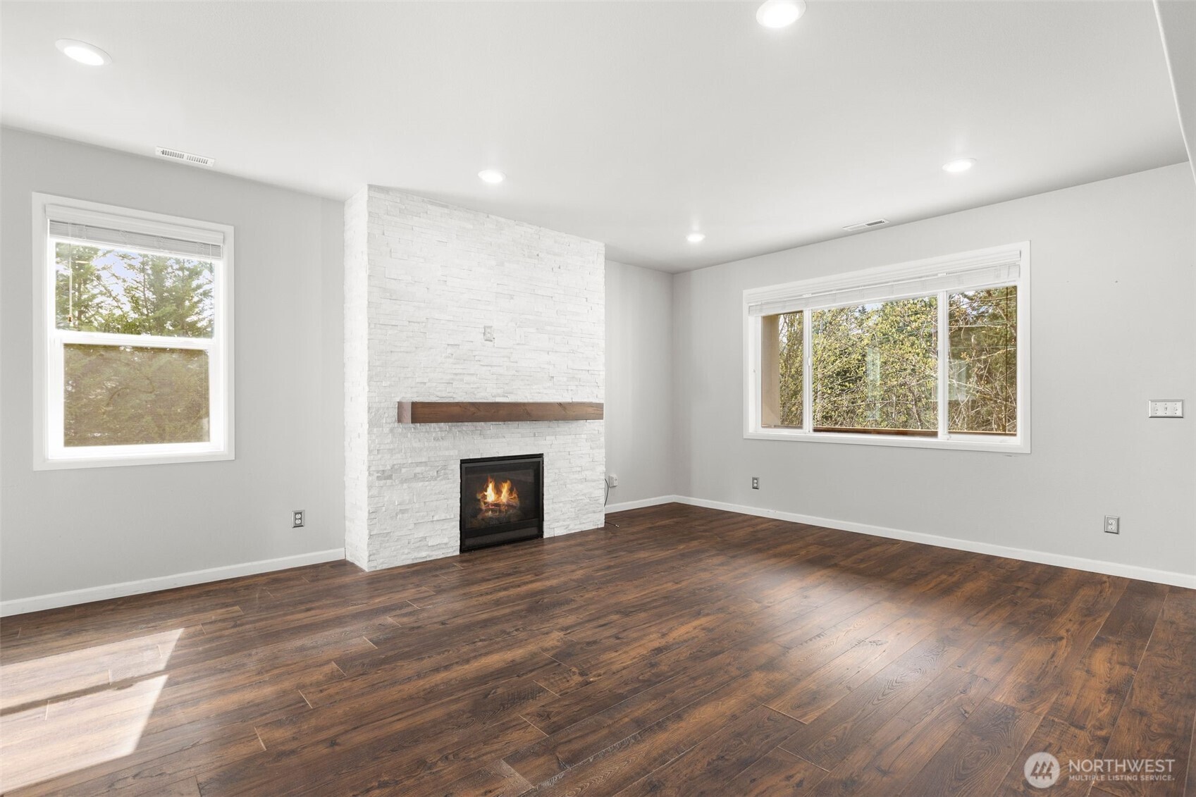 5046 Mariner Street , Gig Harbor, WA 98332-5503