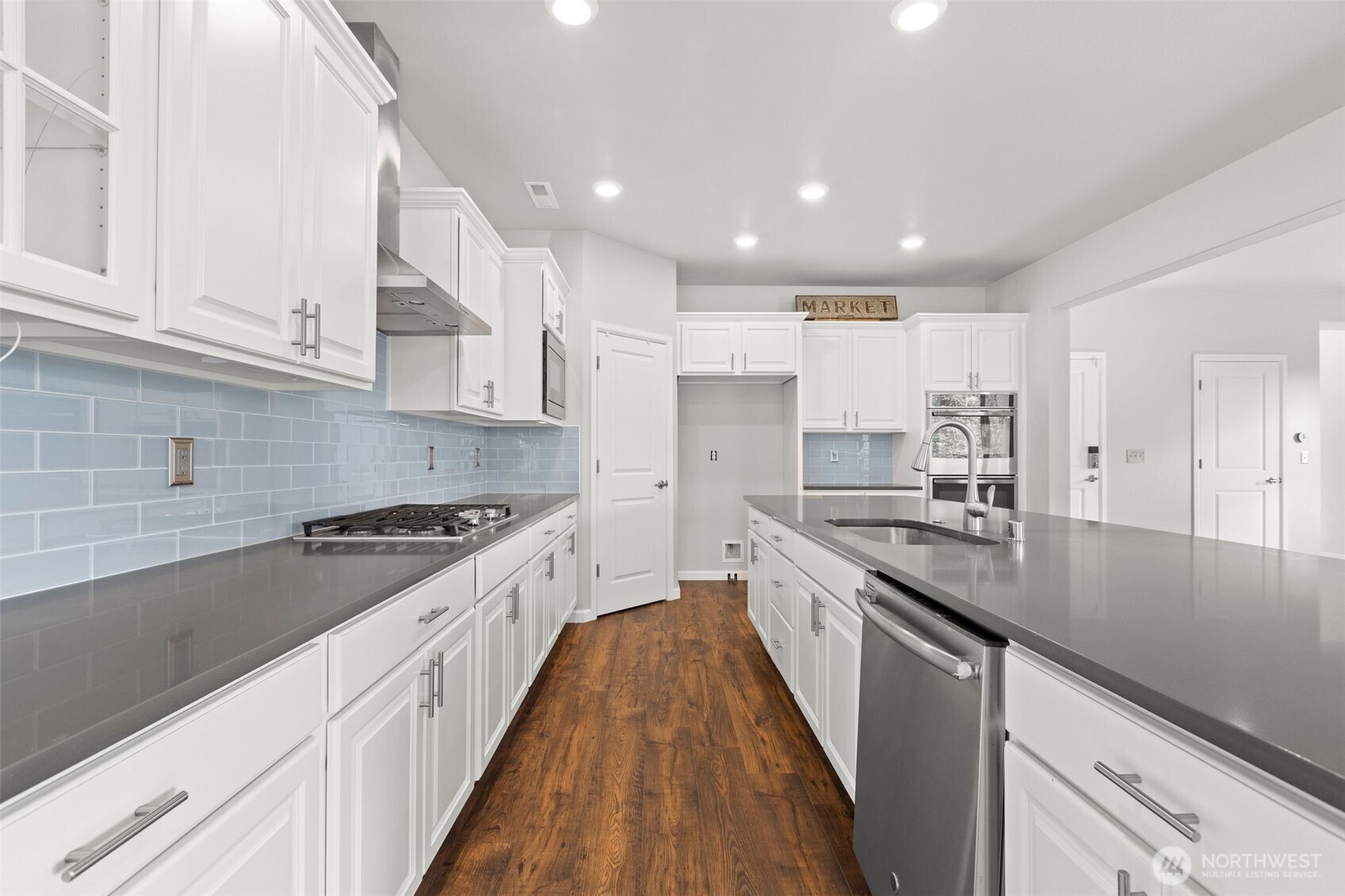 5046 Mariner Street , Gig Harbor, WA 98332-5503