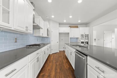 5046 Mariner Street , Gig Harbor, WA 98332-5503 - Photo 8