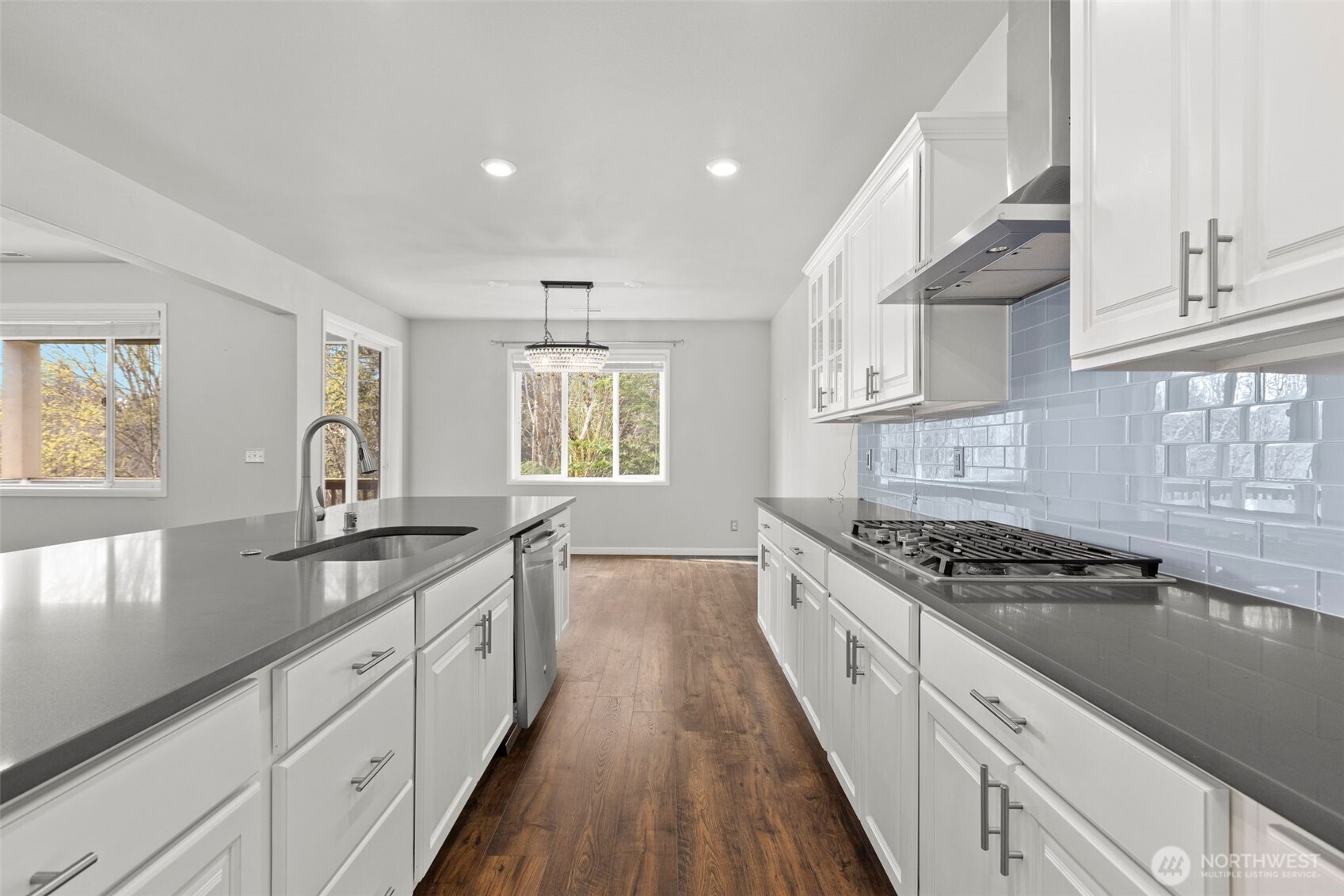 5046 Mariner Street , Gig Harbor, WA 98332-5503