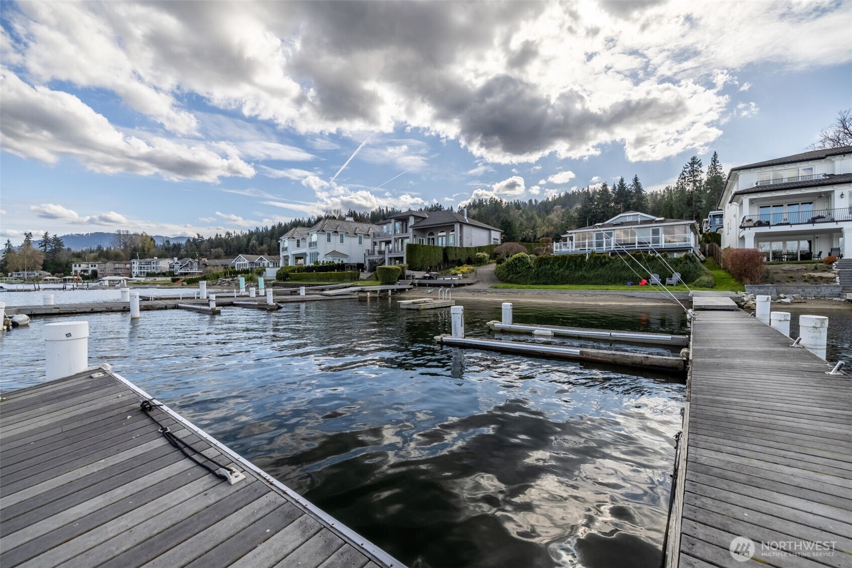 19523 SE 51st Street , Issaquah, WA 98027