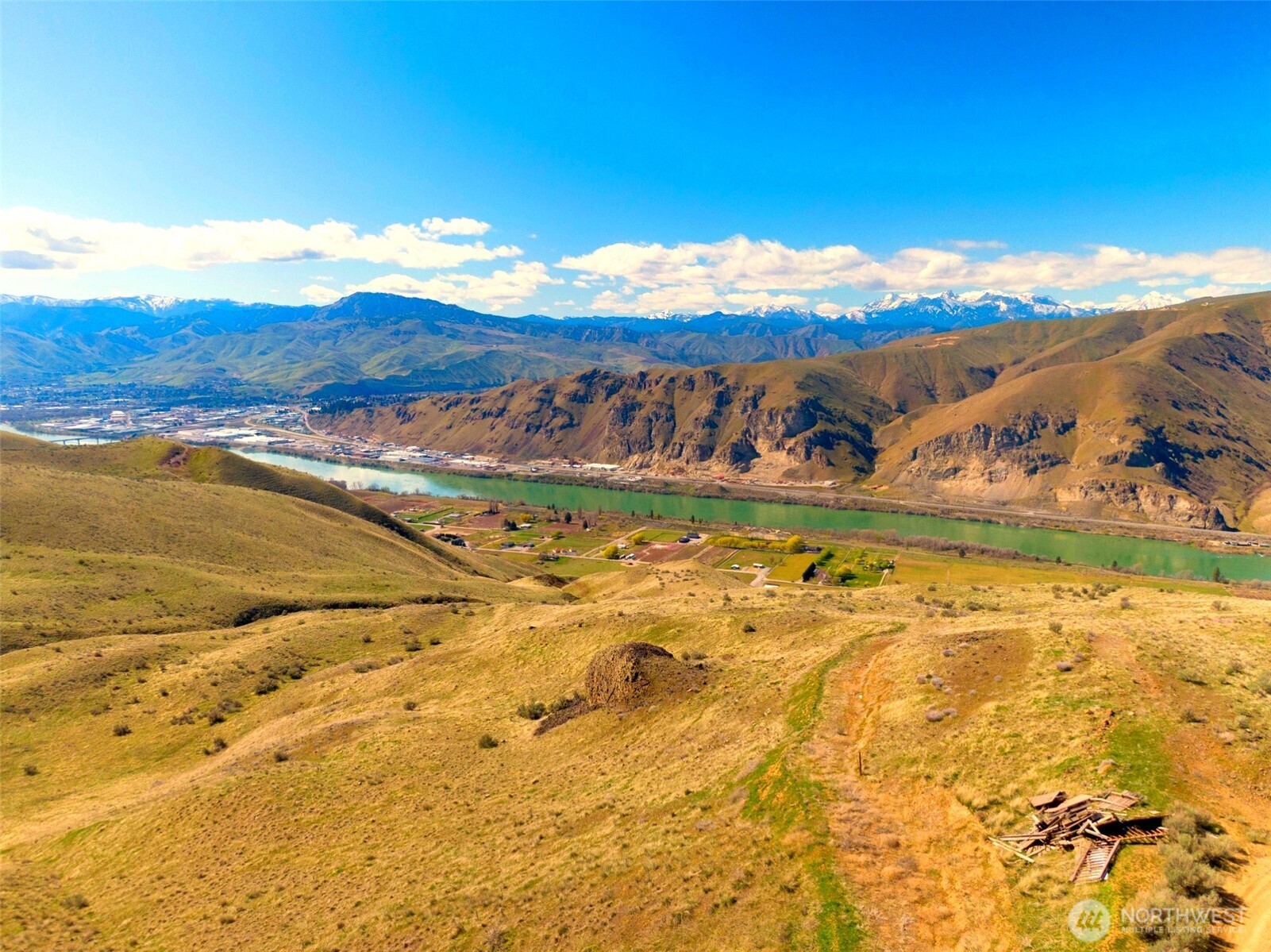 0 Blue Grade , East Wenatchee, WA 98802