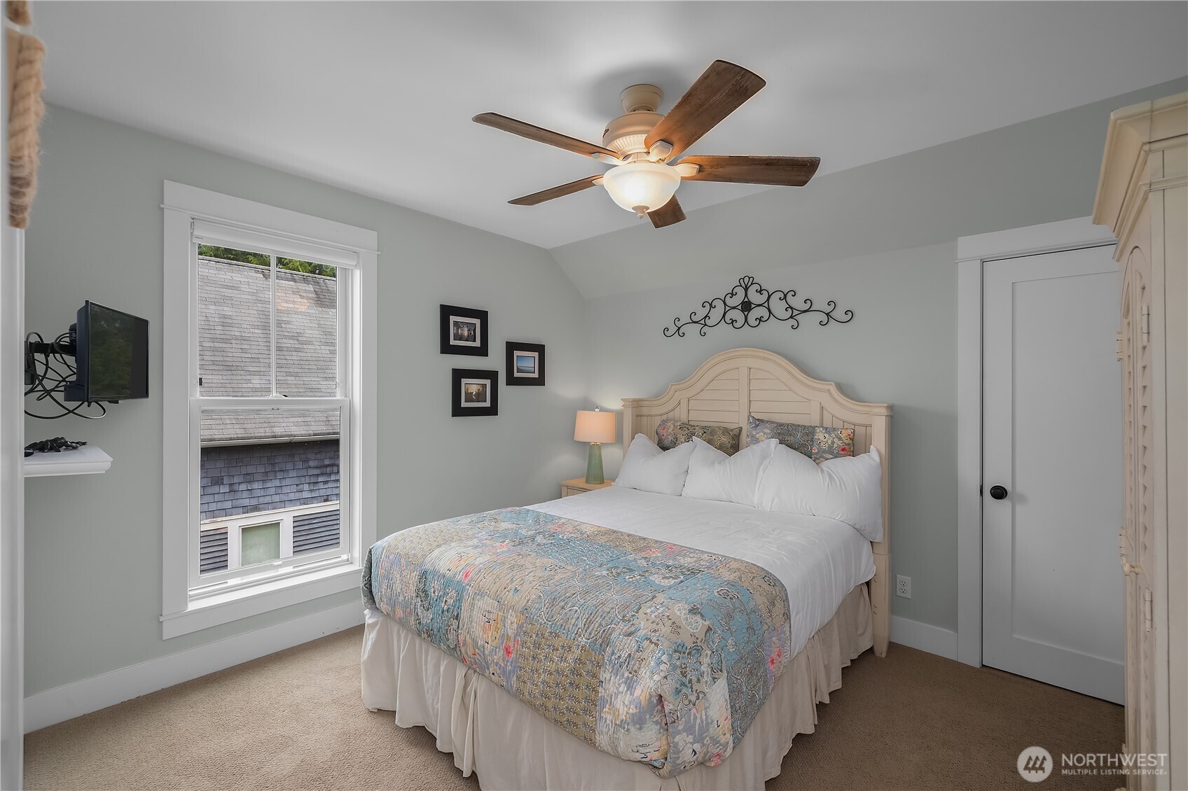 251 Meriweather Street , Pacific Beach, WA 98571