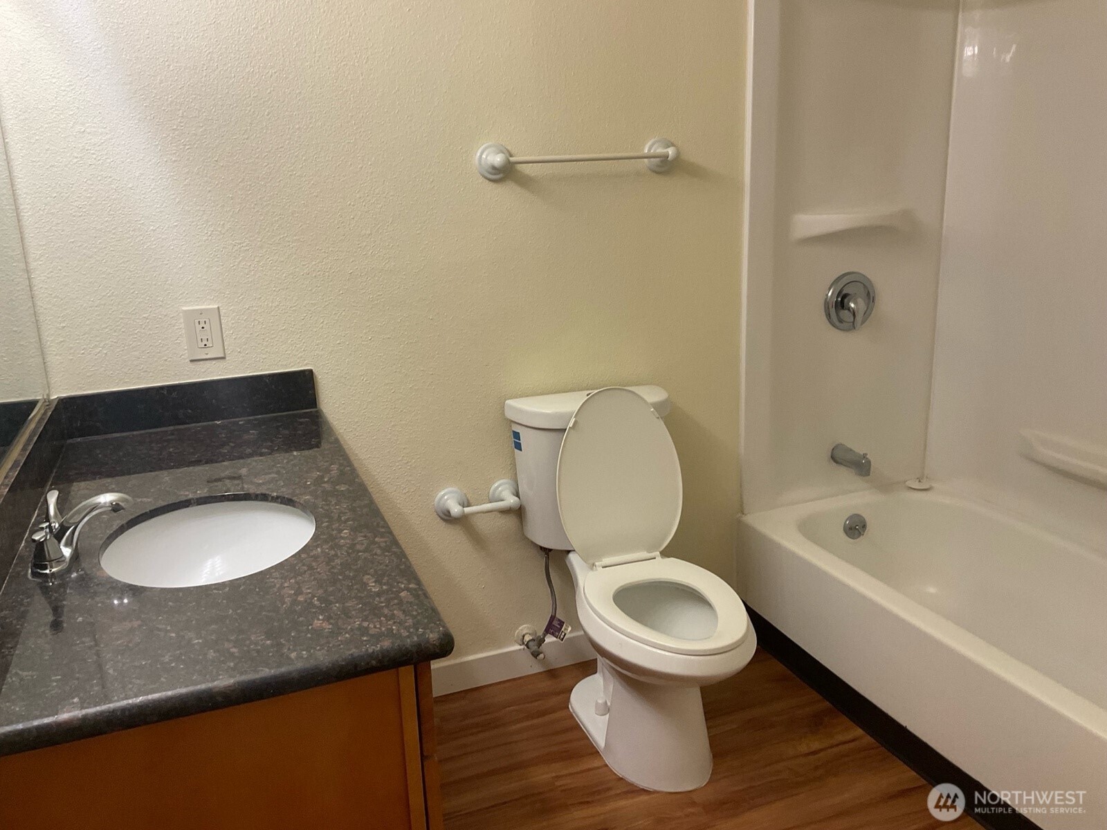 10018 Golden Given Road E #33, Tacoma, WA 98445