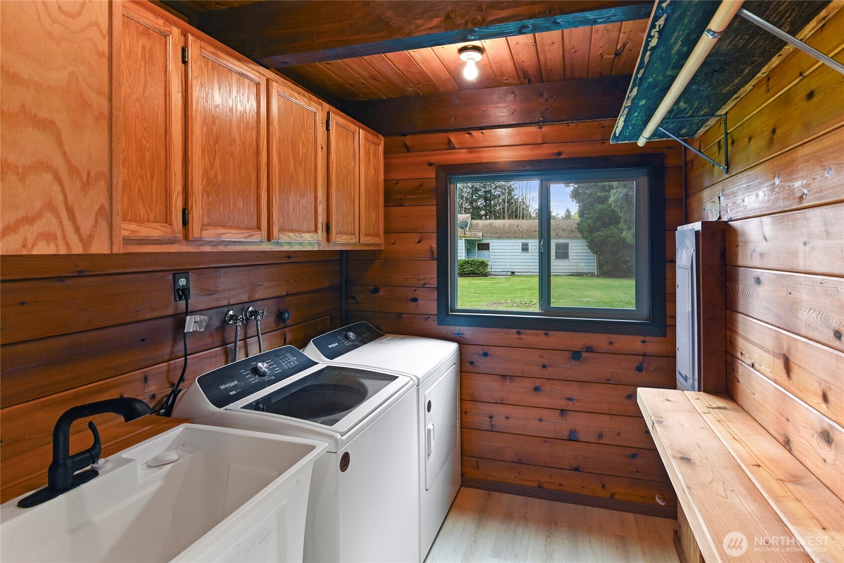 34266 Pilot Point Road NE, Kingston, WA 98346