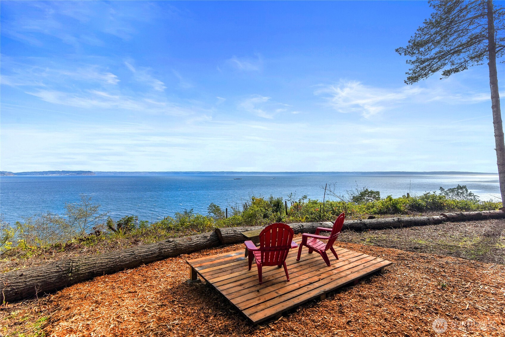 34266 Pilot Point Road NE, Kingston, WA 98346