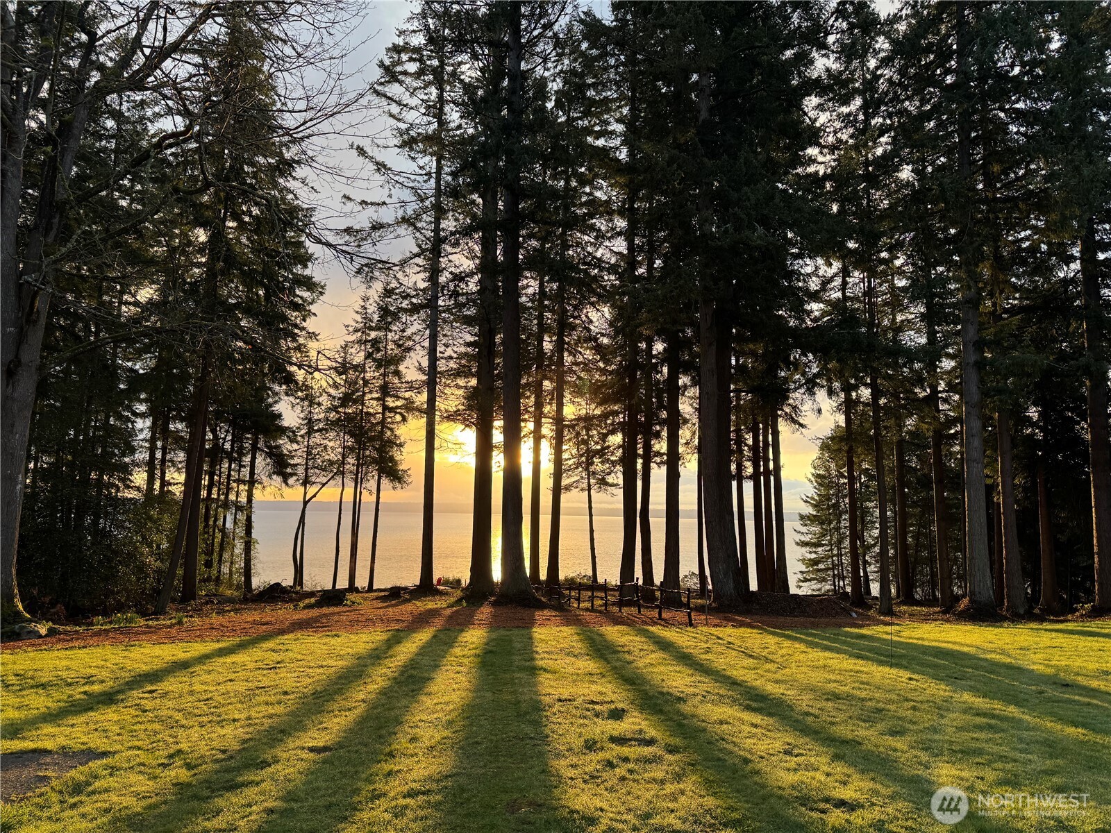 34266 Pilot Point Road NE, Kingston, WA 98346