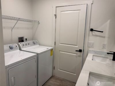 15201 13th Avenue S, Spanaway, WA 98387 - Photo 18