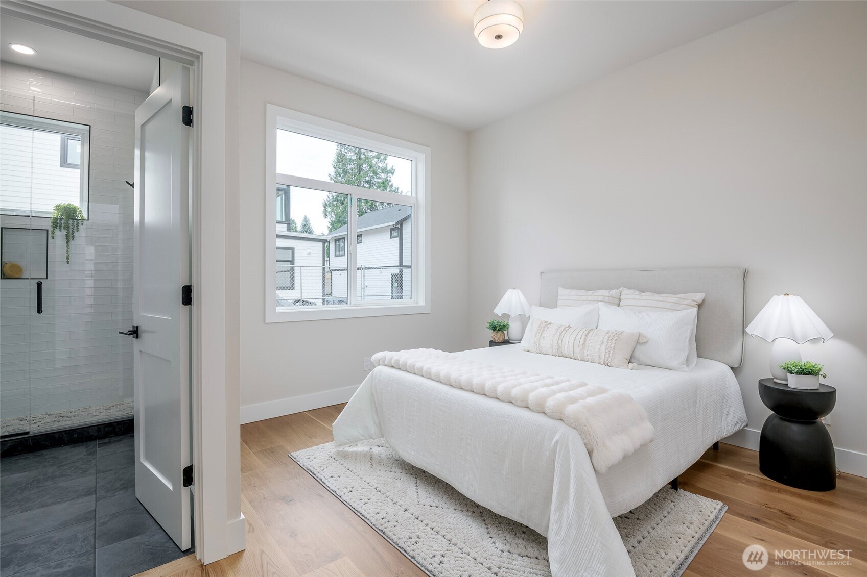 12648 NE 80th Street , Kirkland, WA 98033