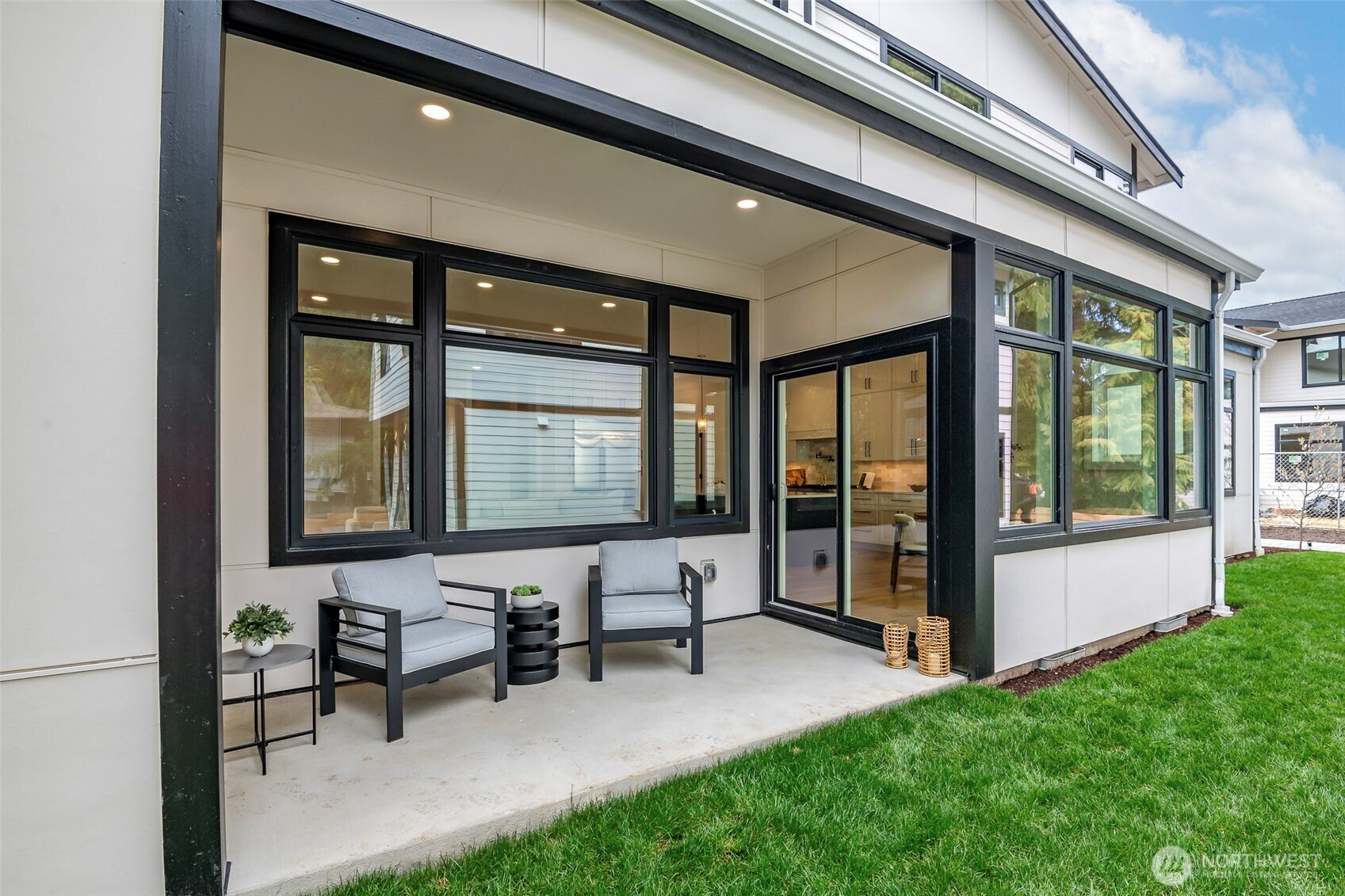 12648 NE 80th Street , Kirkland, WA 98033