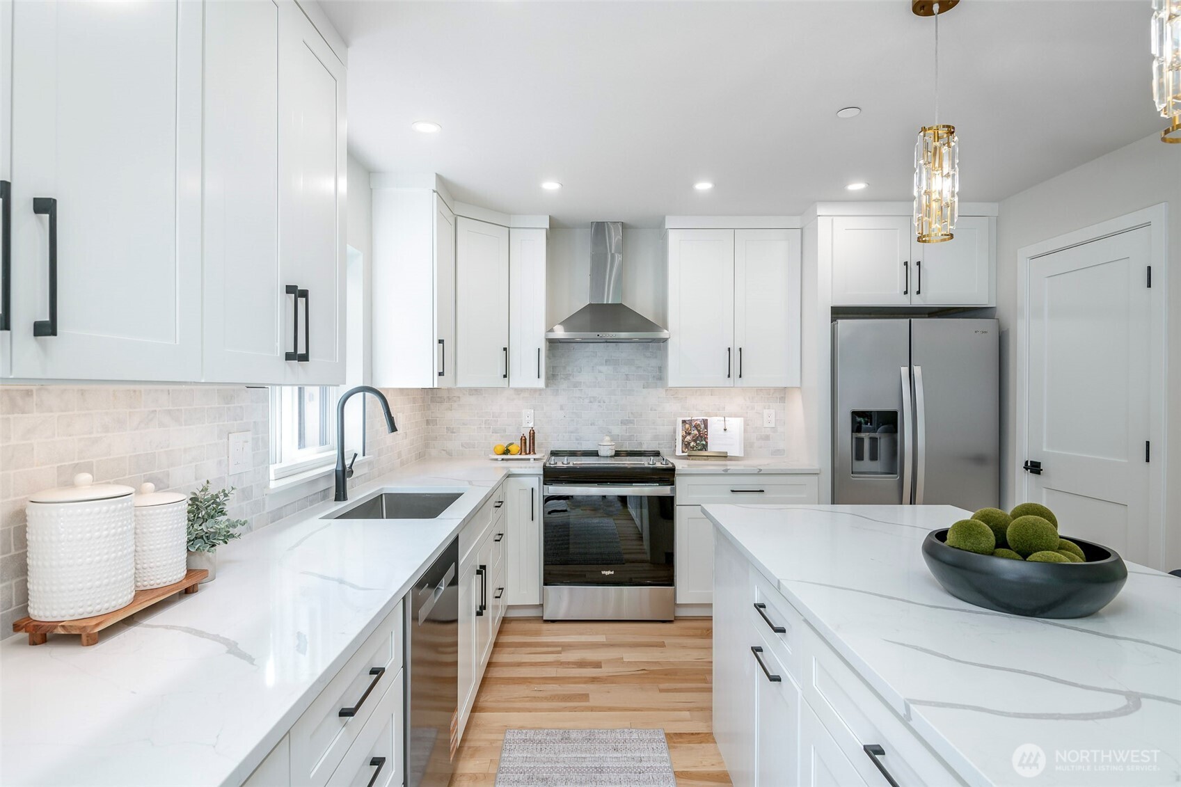 12648 NE 80th Street , Kirkland, WA 98033