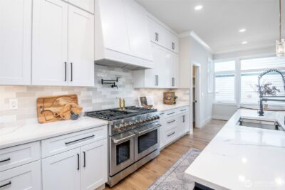 12648 NE 80th Street , Kirkland, WA 98033 - Photo 7