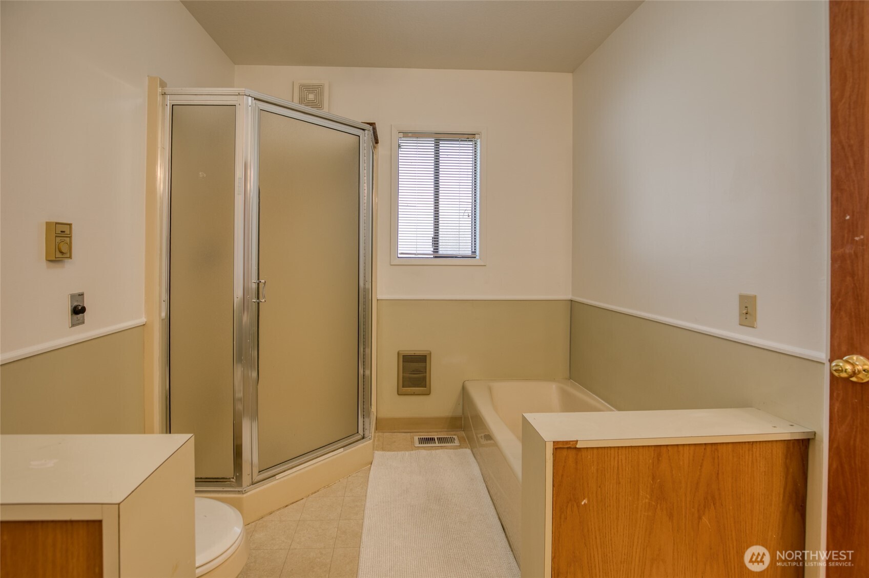 411 W 4th Street , Aberdeen, WA 98520