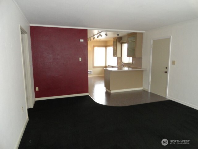 411 W 4th Street , Aberdeen, WA 98520