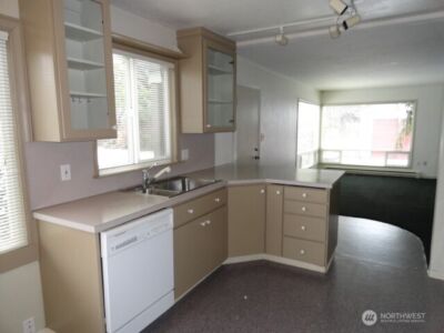 411 W 4th Street , Aberdeen, WA 98520 - Photo 35