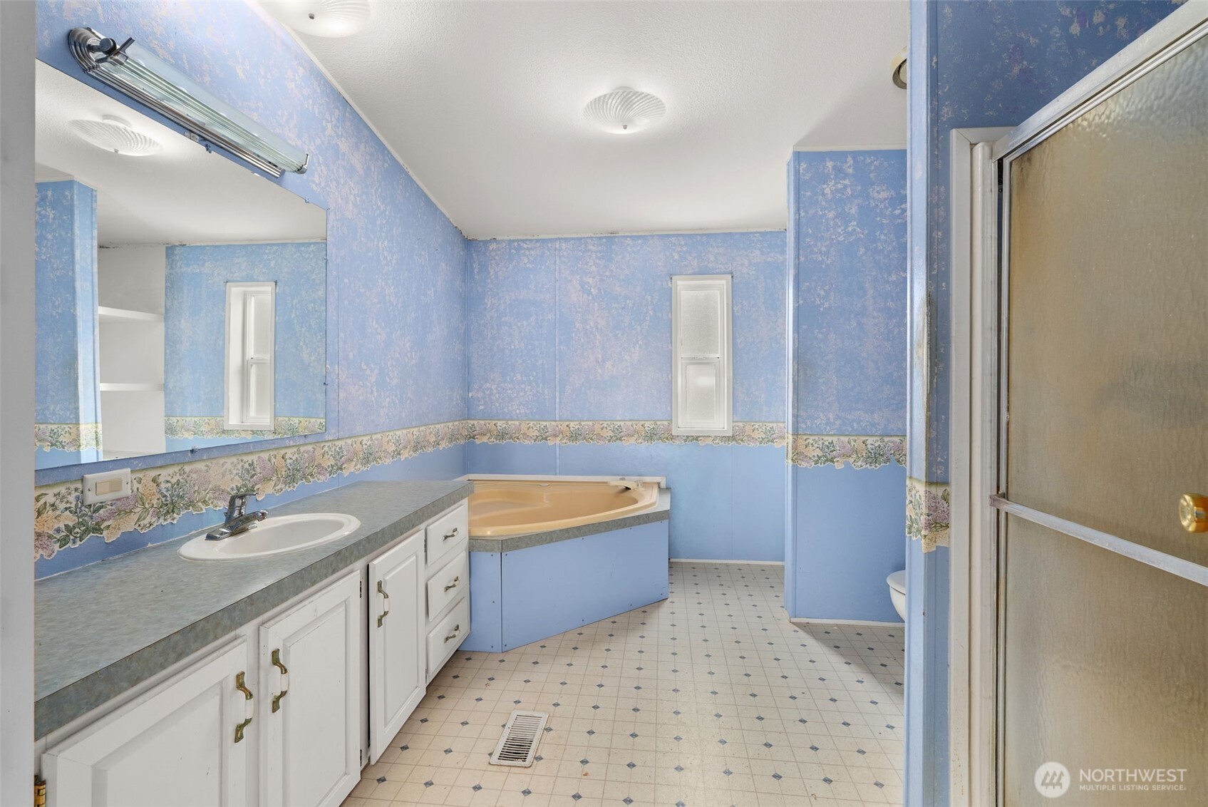 104 Sun Valley Drive , Adna, WA 98532