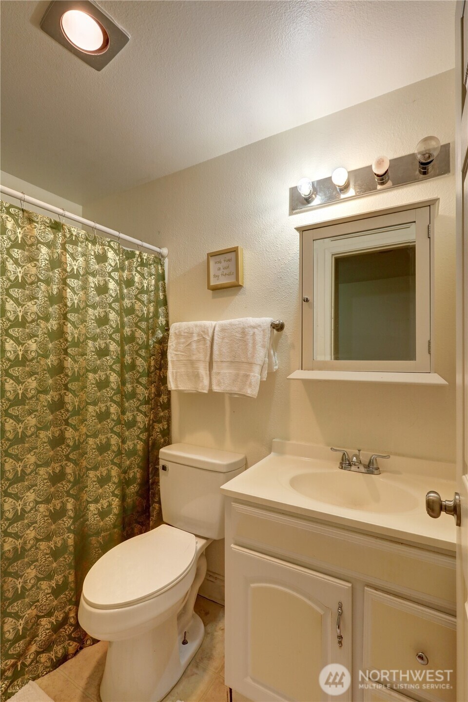 11424 SE 257th Place #F108, Kent, WA 98030