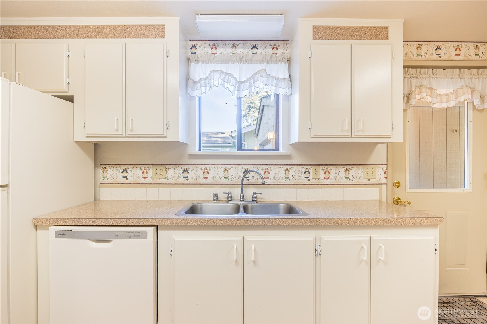 93 Fircrest Drive , Sequim, WA 98382