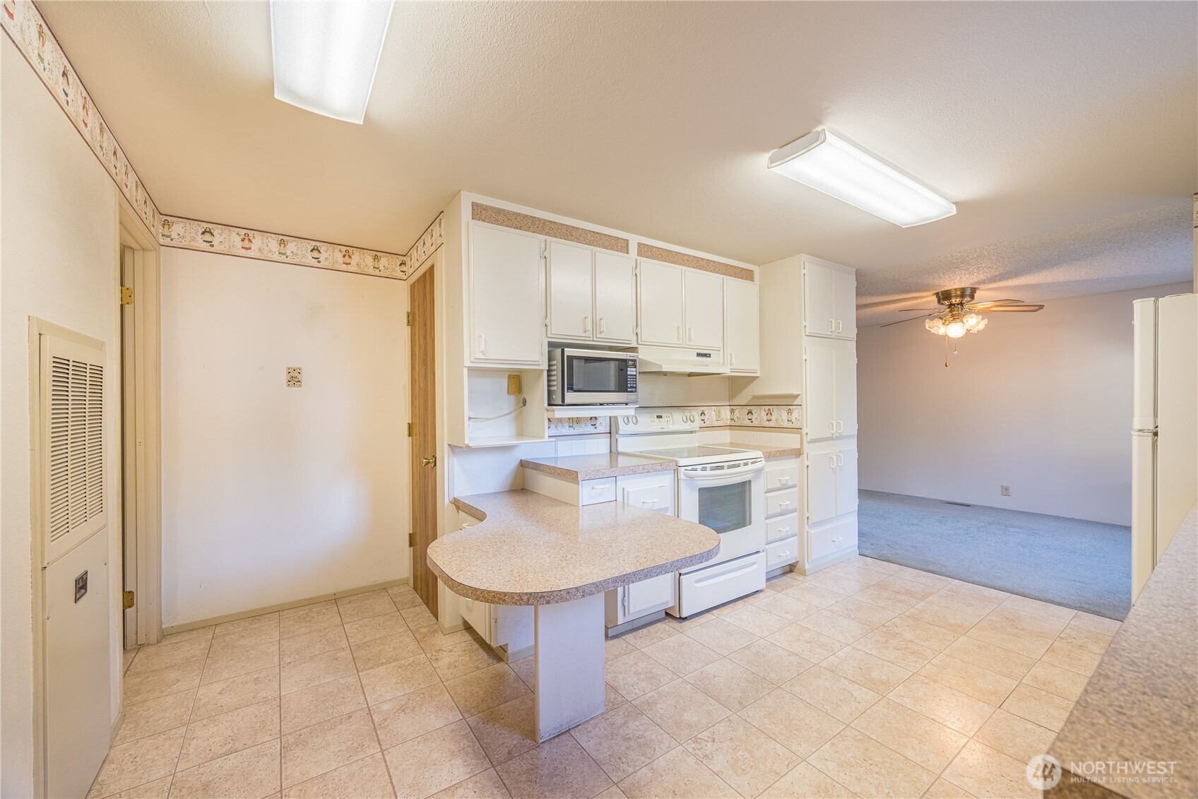 93 Fircrest Drive , Sequim, WA 98382