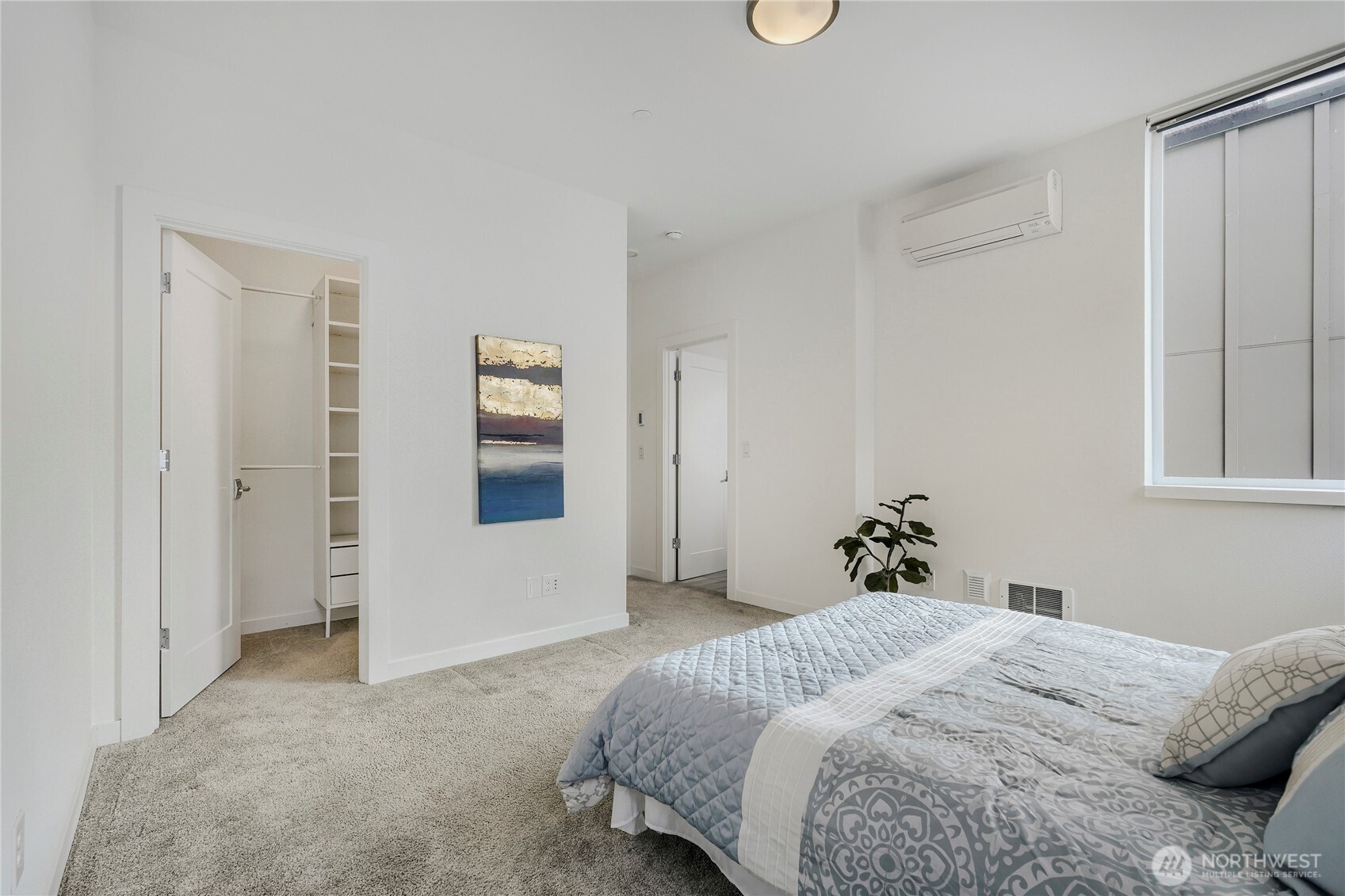 3070 SW Avalon Way #G, Seattle, WA 98126-5109