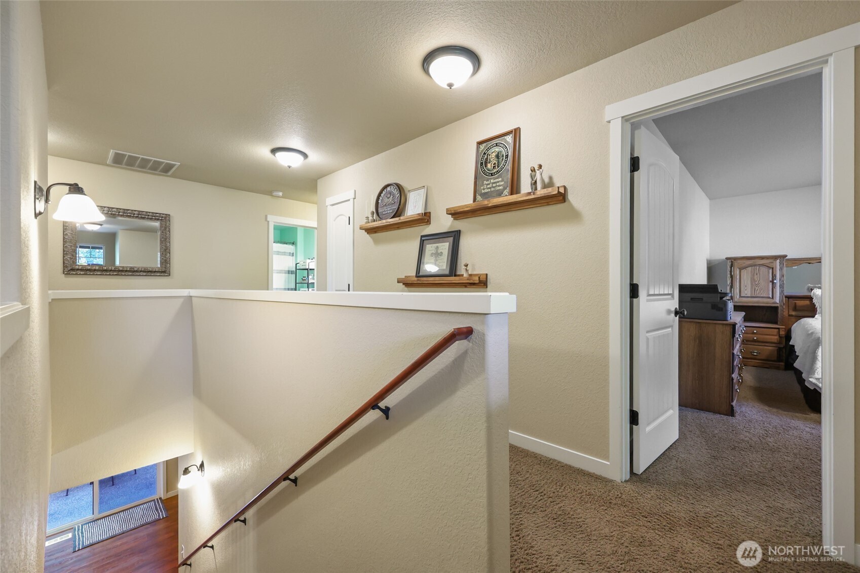 2433 55th Avenue SE, Olympia, WA 98501