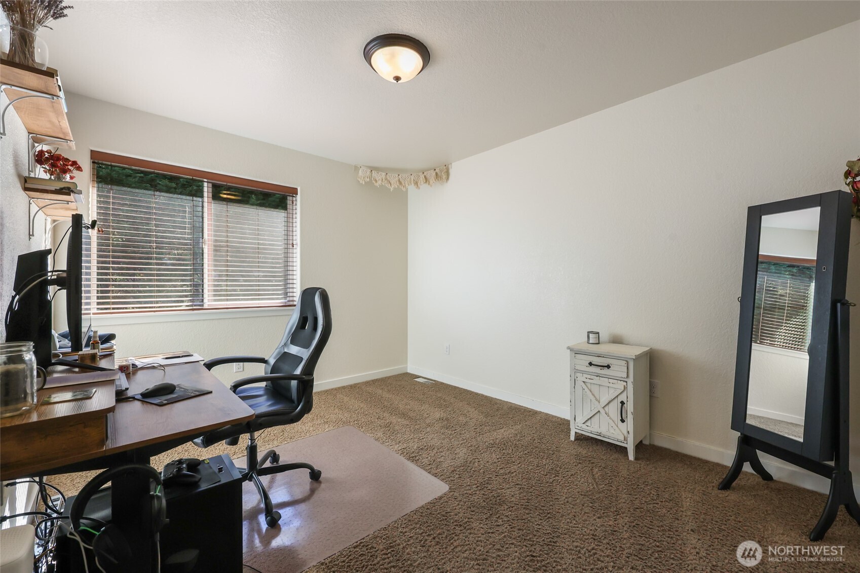 2433 55th Avenue SE, Olympia, WA 98501