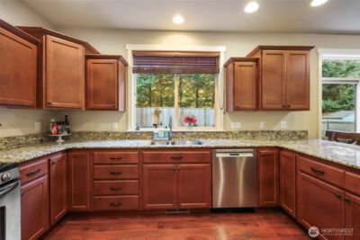 2433 55th Avenue SE, Olympia, WA 98501 - Photo 4