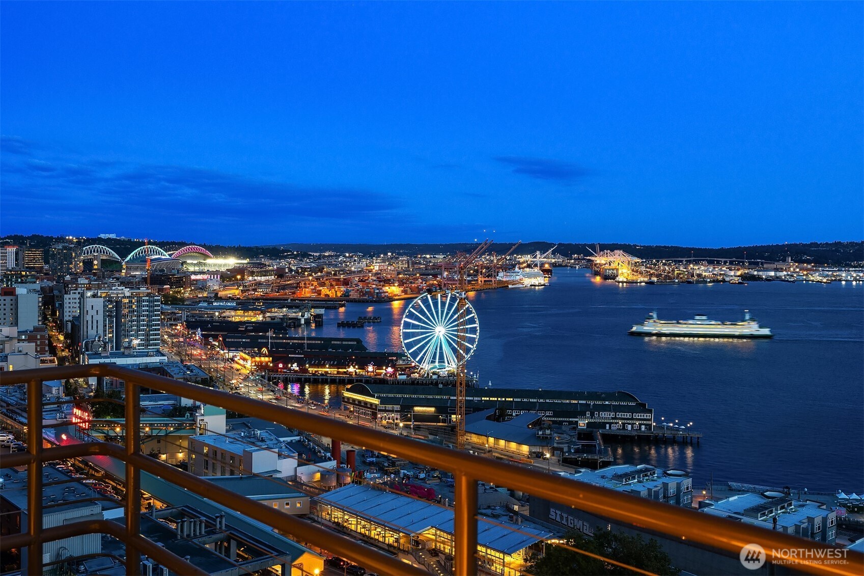 2021 1st Avenue #F20, Seattle, WA 98121