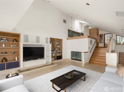 2021 1st Avenue #F20, Seattle, WA 98121 - Photo 4