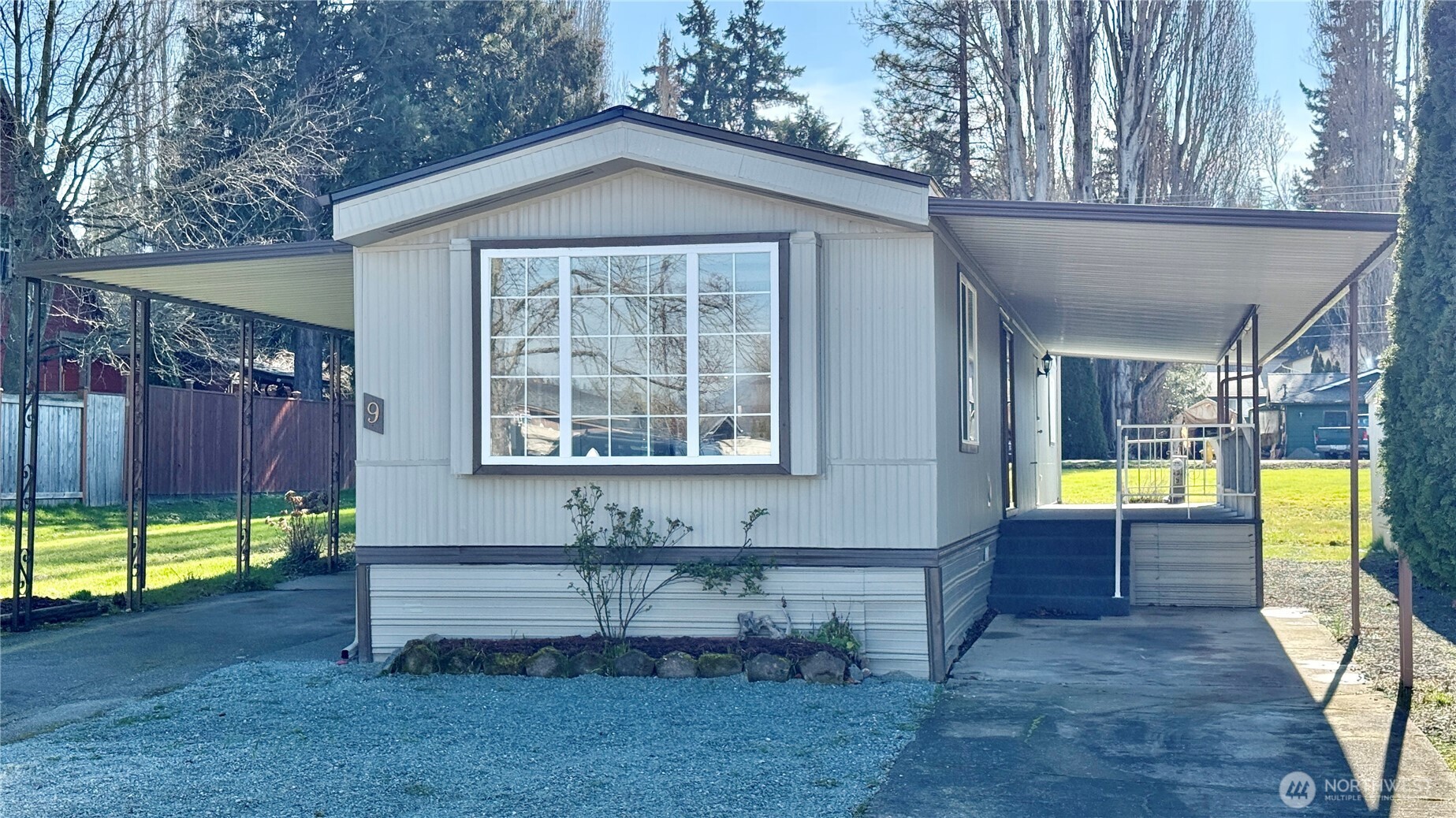 2725 E Fir Street #9, Mount Vernon, WA 98273