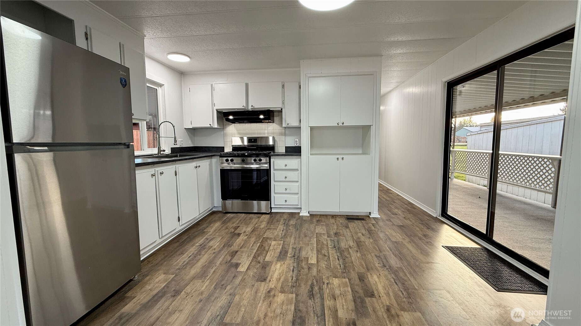 2725 E Fir Street #9, Mount Vernon, WA 98273