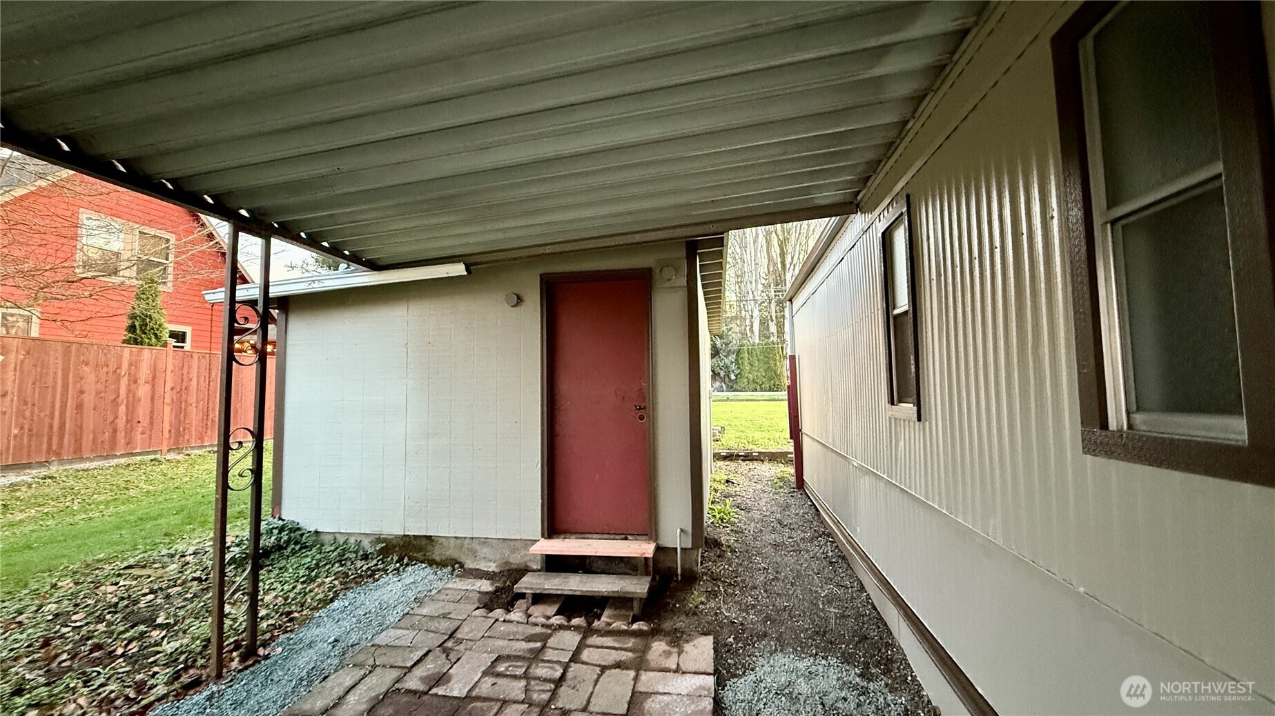 2725 E Fir Street #9, Mount Vernon, WA 98273