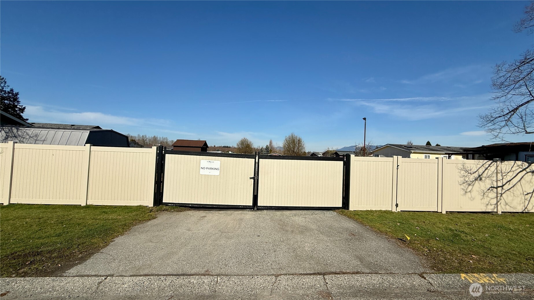 2725 E Fir Street #9, Mount Vernon, WA 98273