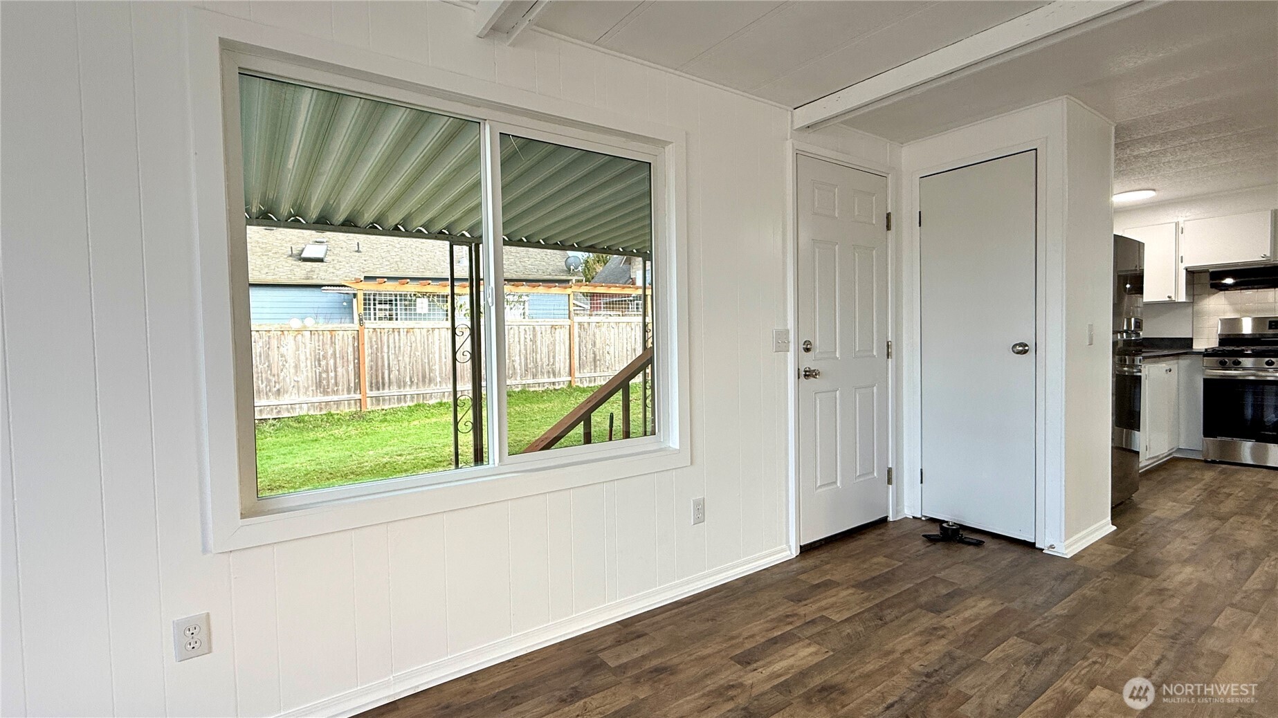 2725 E Fir Street #9, Mount Vernon, WA 98273