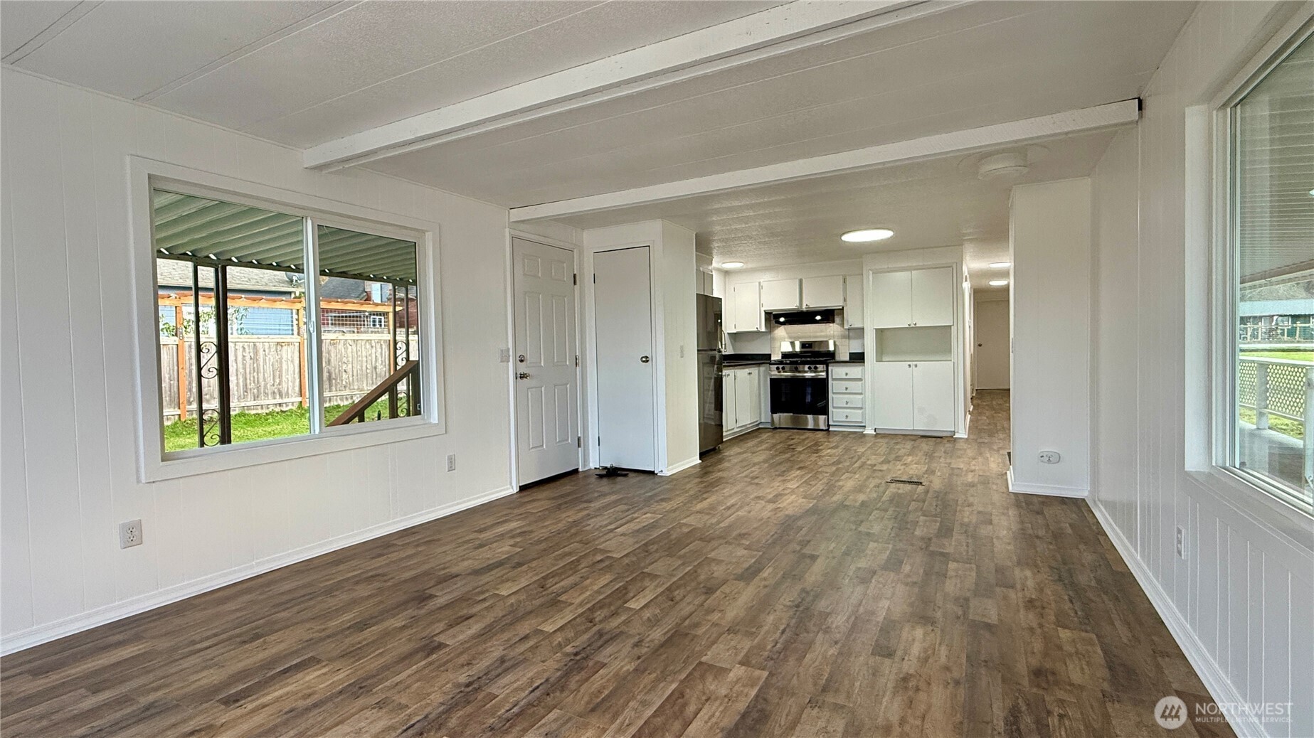 2725 E Fir Street #9, Mount Vernon, WA 98273