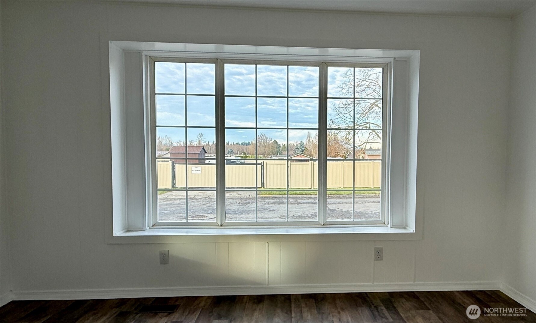 2725 E Fir Street #9, Mount Vernon, WA 98273